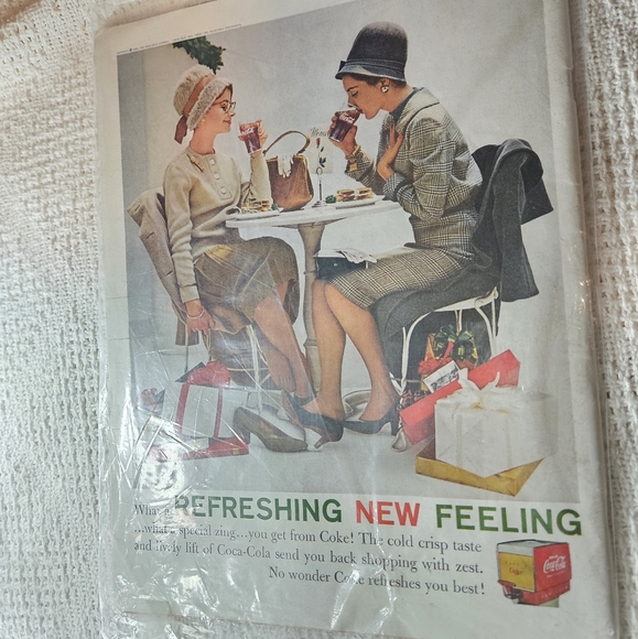 Iconic JFK Memorabilia LIFE Magazine 2 ISSUES JFK JFK JR. White House 1961 1963 - Picture 2 of 16